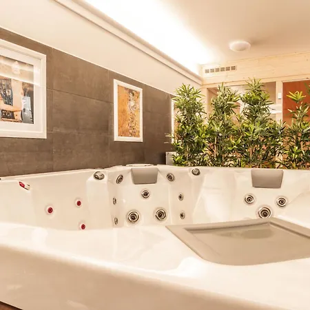 בית נופש Holiday Lakeside Village 18 - - Sauna By Interhome